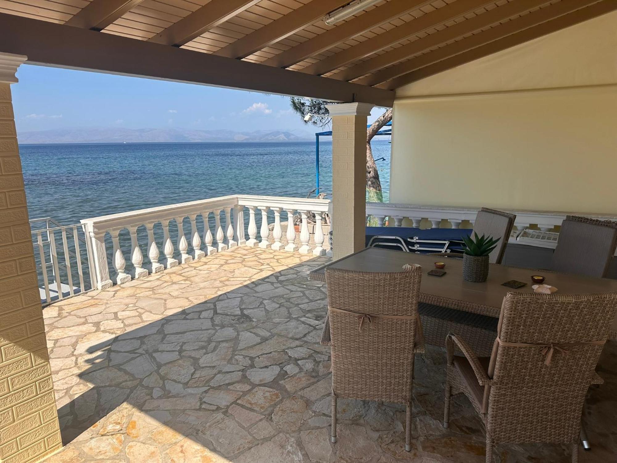 Blue Horizon Villa Mpoukaris Exterior photo